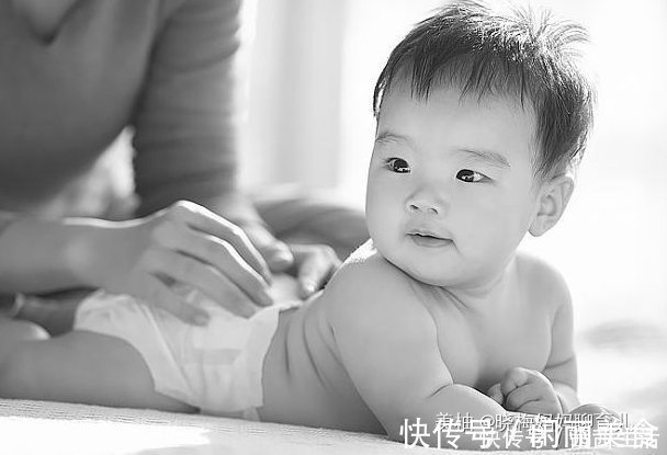 宝宝|宝宝出生多久可以带出门?不必一直“家里蹲”,听听医生怎么说