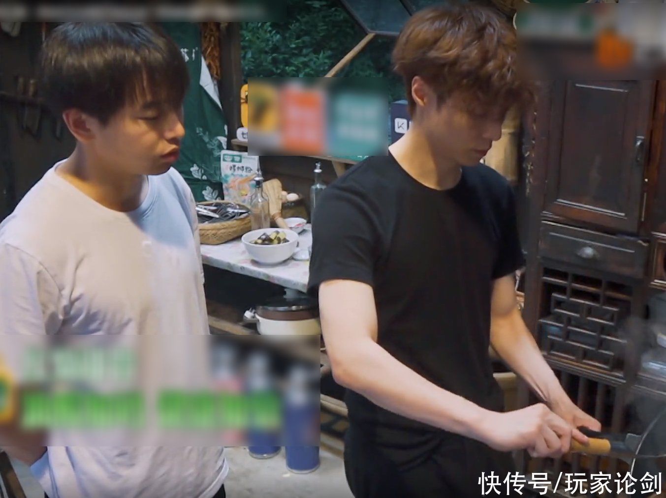 家人们|彭昱畅炒菜时肉掉在了地上,张艺兴举动成亮点,再也不说他奢侈了