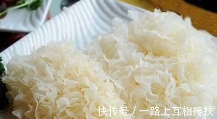 韭菜|3种“隔夜菜”,吃不完快速丢掉,尤其是第3种,为健康别不舍得