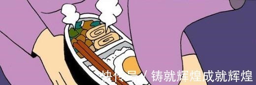 |搞笑漫画 男子嘲笑美女的厚底鞋, 知道真相后却感动不已!