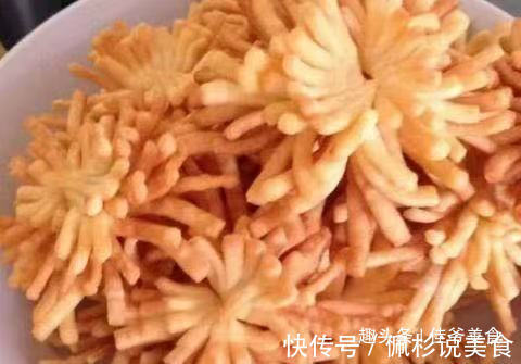 一碗面粉2个鸡蛋，做孩子爱吃的小零食，香甜酥脆，做法简单