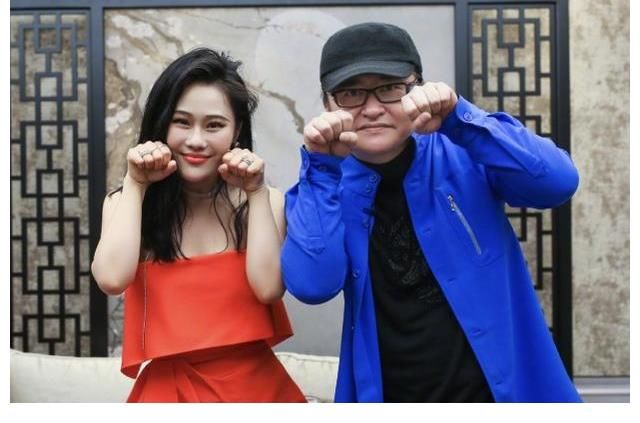 周深|波折不断！继刘欢退出2021《好声音》后，又一位女导师退出了