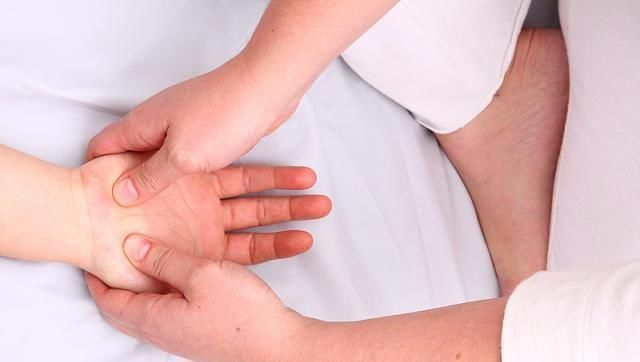 心包|肝经当令在凌晨1点,其实,一个时间三个穴位,不熬夜也养肝养心