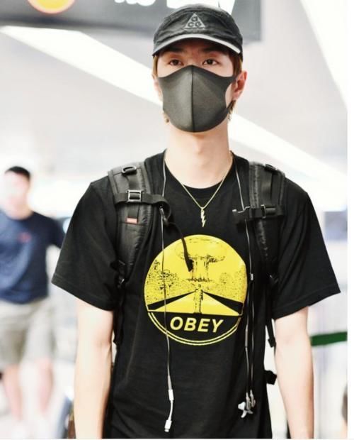 王一博|王一博,你若盛开,清风自来,清凉一夏的造型秘诀大公开