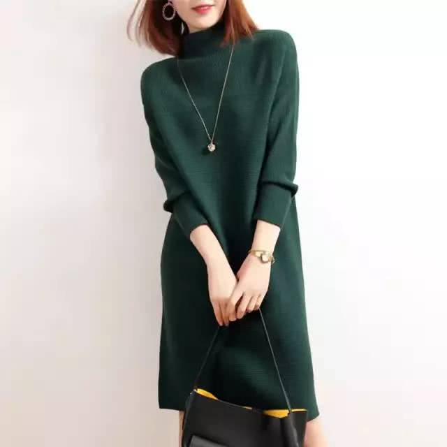针织连衣裙 新发现一种叫毛衣裙,秋可单穿、冬可内搭,70后女人穿超美嫩