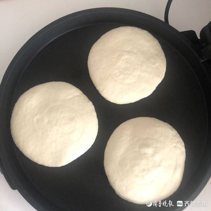 超简单！壹粉教你在家做肉夹馍，配方拿走不谢|壹粉食堂| 牛耘