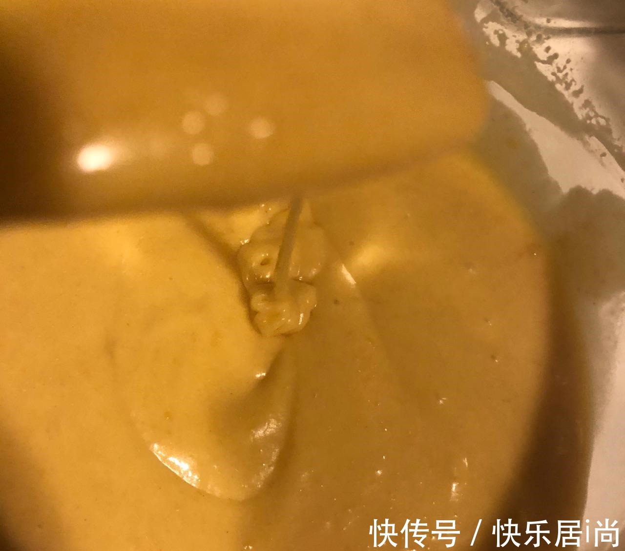 不加一滴水，用牛奶和鸡蛋做成的小面包，好吃又营养，奶香味十足！