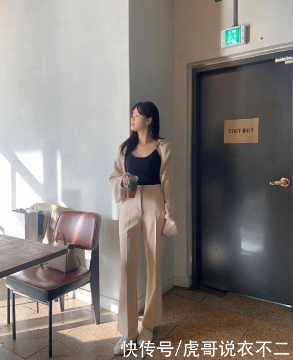 早春穿搭也可以来点“小性感”，学会这3套look，有范又精致