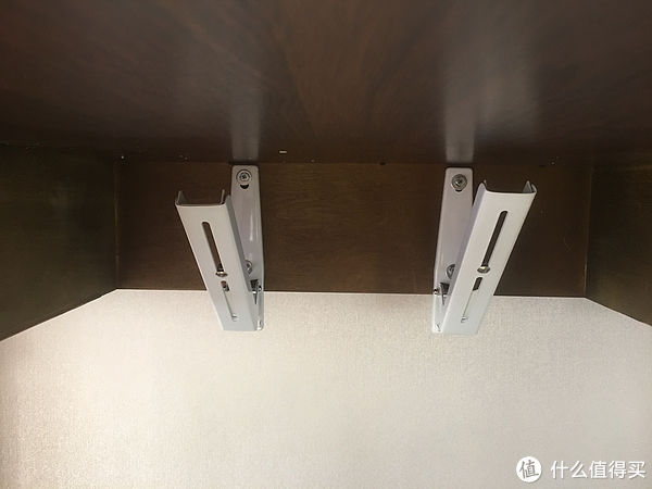 改造|房子那些事 篇十七：网购清单 网购书桌收货了，进行微改造