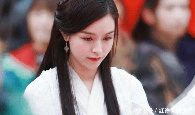 角色|金庸改书后2位主角遭了殃,一个众叛亲离被唾弃,还一个死了两次