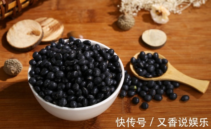 黑木耳|秋季记得要常吃以下10种食物，每一种食物都是血液垃圾的天敌！