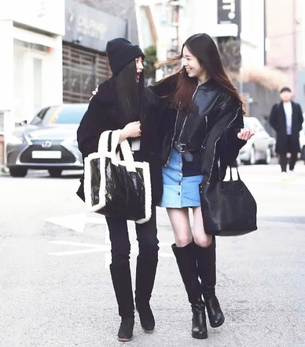 牛仔裤|韩国街头穿搭盘点 三大主流演绎简约时髦风