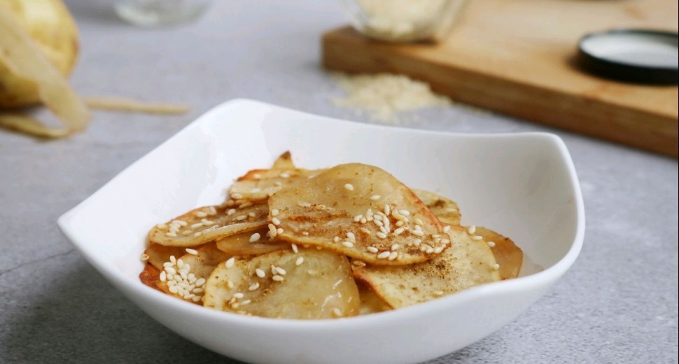 土豆片|好吃的停不下来的烤土豆，做法超级简单，分分钟学会