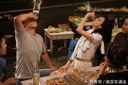 轻人不喜欢白酒|年轻人不喝白酒了?NO NO NO 饮酒氛围才是根本