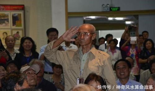 瓜子|当年朝鲜战场高喊“向我开炮”的他，花甲之年却蹬着三轮车卖瓜子