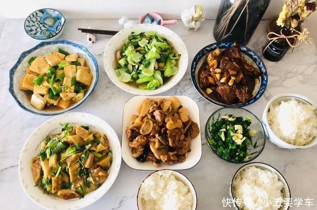 晒晒我家三口人的午餐,一周不重样,营养又好吃,网友家的味道!