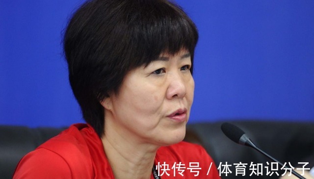 排球|中国女排近况,郎平的角色发生转变,朱婷恩师对国家队不感兴趣