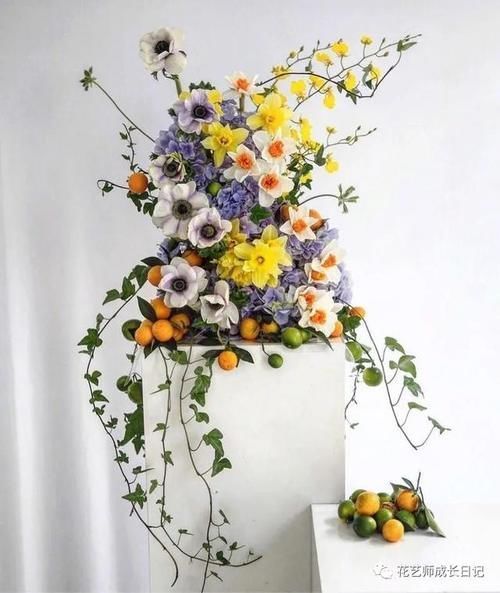 奇思妙想|花艺奇思妙想那些油画配色的绝美花艺作品