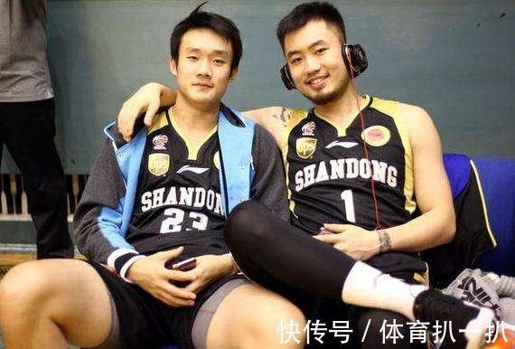 球队|山东男篮最新消息,两大主力复出,季后赛或有强援加盟