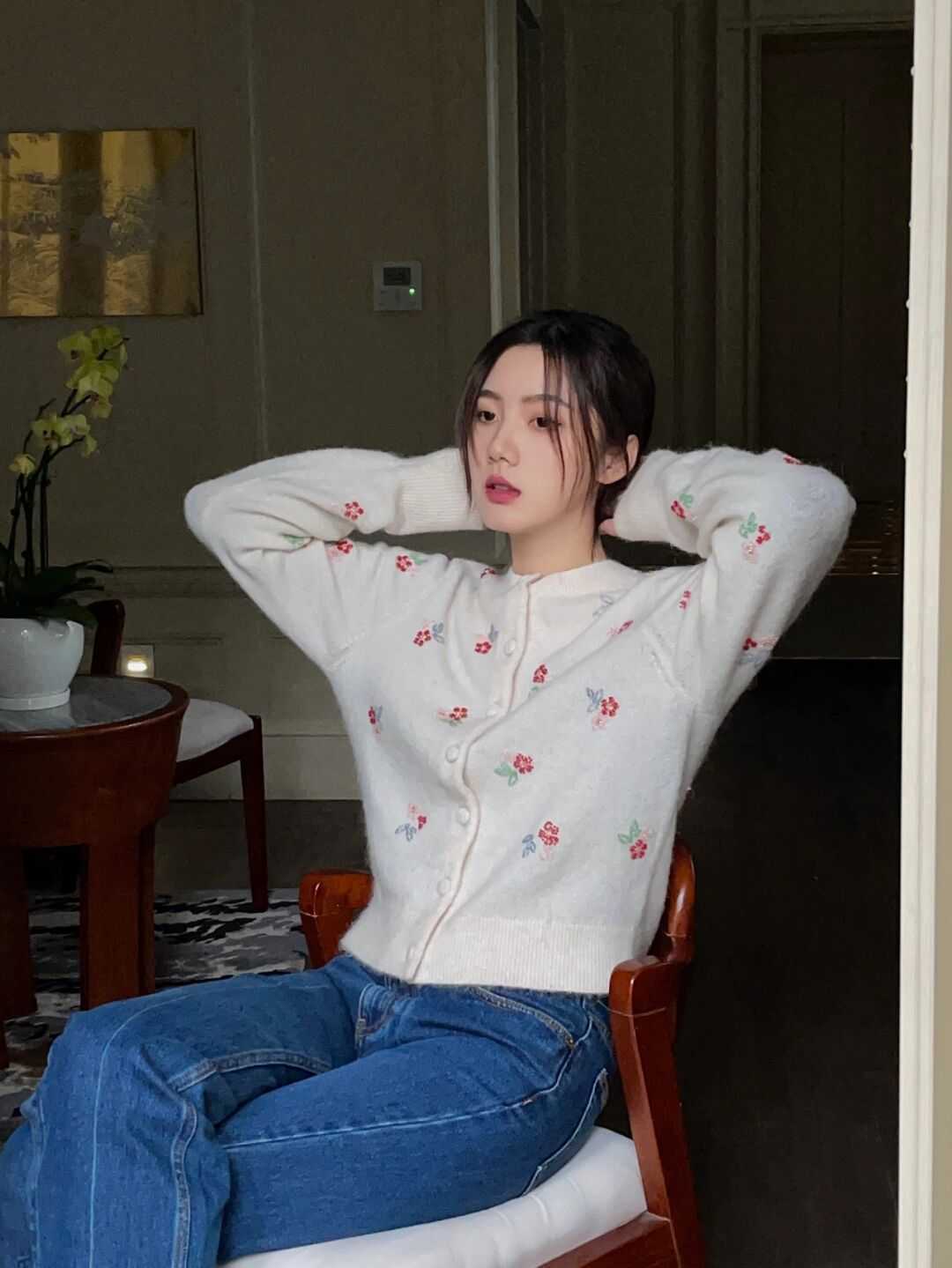 法式 深冬室内穿搭,一定要试一下“轻法式”,甜糯优雅又有少女感