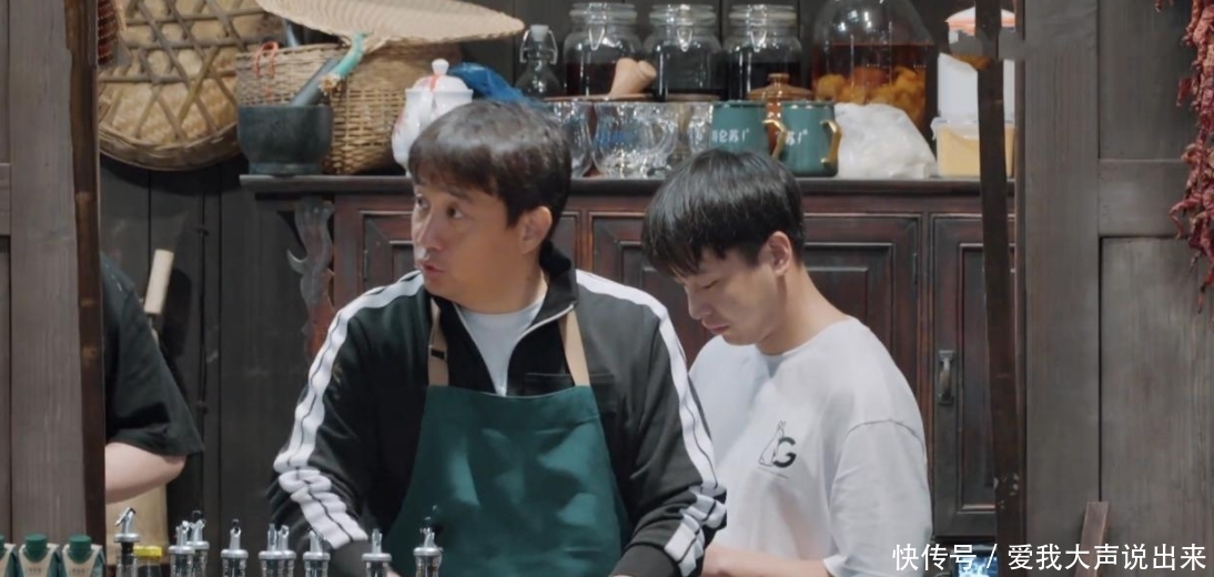 节目|李诞陈赫做客《向往的生活》,节目组被吐槽,从垃圾桶里找嘉宾