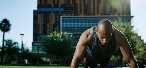 肱三头肌|俯卧撑动作解析,避免错误正确完成,从而发挥动作优势并避免损伤