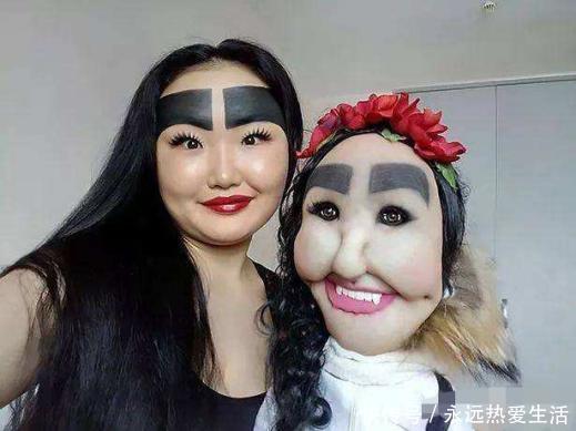多年前迷恋上“粗眉”的女孩，宽度占满大半个额头，如今怎么样了