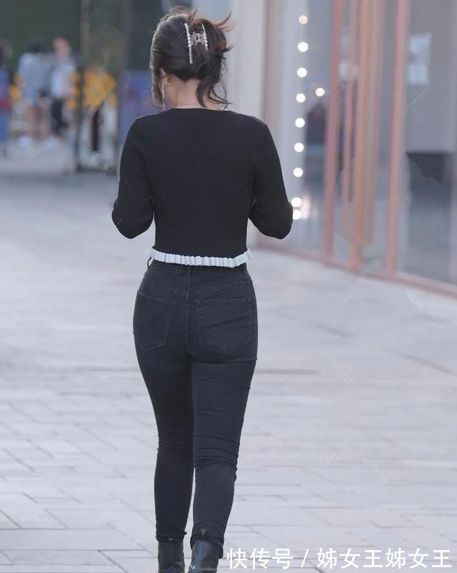 打底裤 甜美时尚的打底裤穿搭让人眼前一亮，展现迷人体态，仙气飘飘！