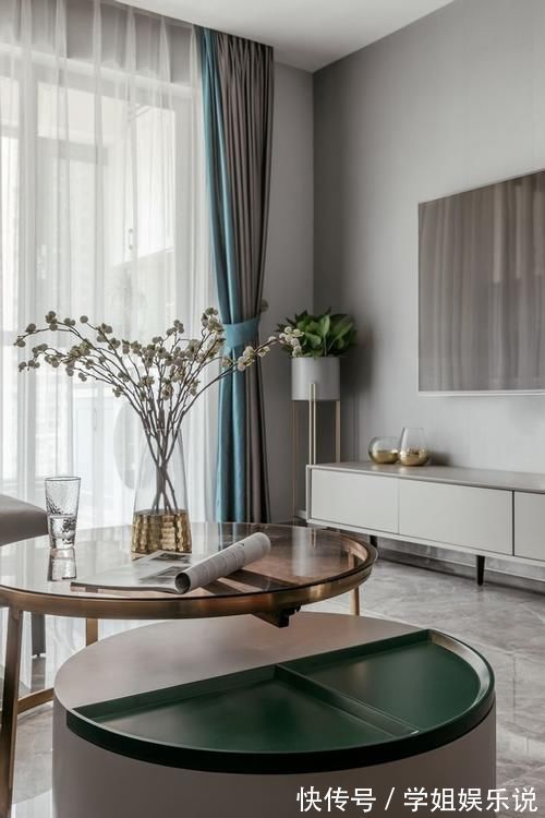 灰蓝|108平现代轻奢美宅,色彩使用大胆跳脱,构建属于自己的精致家