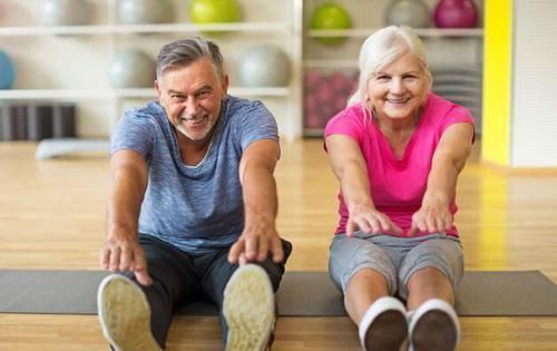 大肚腩|男人50岁后,身上若没有出现这4种表现,还不错,长寿或偏爱你