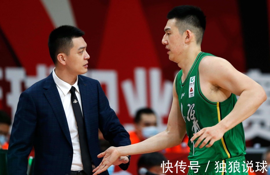 广东男篮|姚明又帮广东男篮了!杨鸣比韩德军还冤枉,辽篮更衣室起内讧