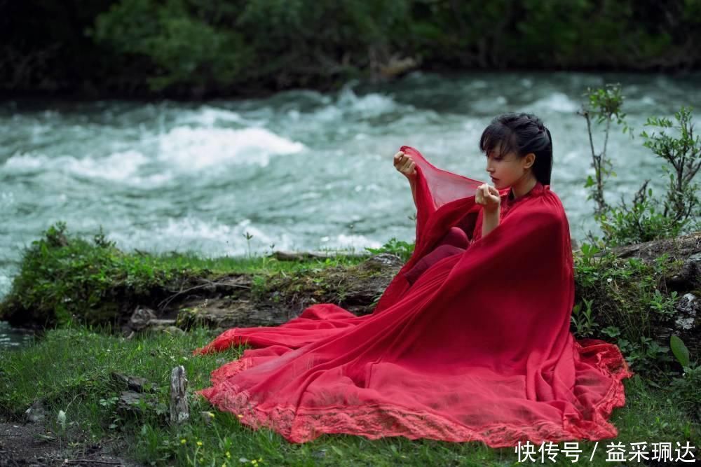 蜡染|李子柒备忘录公开，坚持最初的梦想，用心学习传统工艺