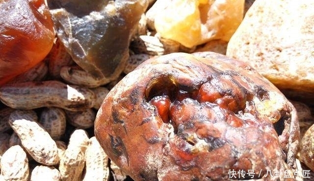 看到别人捡的石头才知道差距有多大了