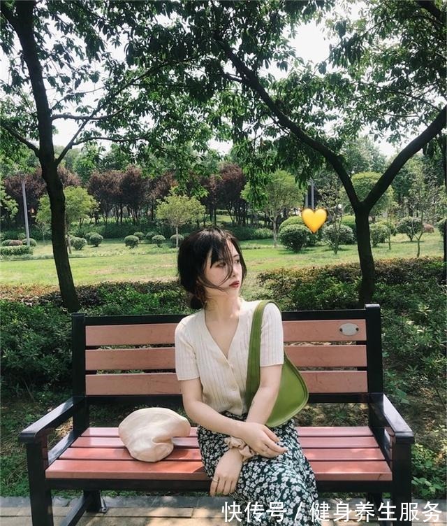 高级感 “死亡色”也能穿出高级感，是靠颜值还是靠搭配！