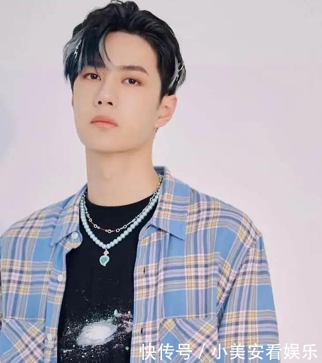 赏完爱豆的颜,男友的配饰终于有着落了