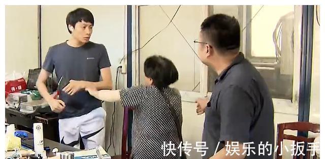 巨婴|35岁巨婴打外婆揍外公,花了外婆快100万,一分不还