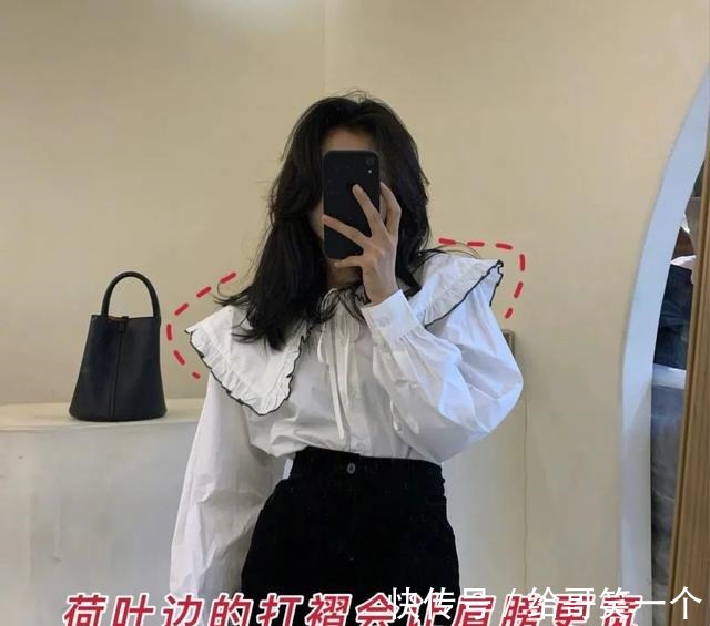 v领 胸大 + 肩宽，这么穿显瘦又撩人！