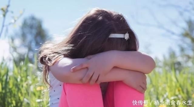 孩子|10后孩子正被“催熟”，这几类孩子爱不释手的零食，是隐形推手