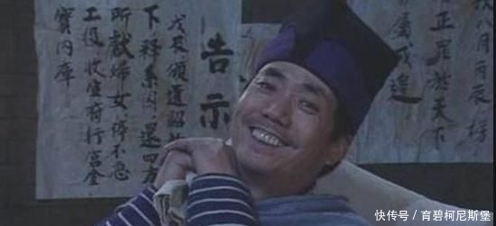 范明与62岁妻子豪宅内合影十指相扣甜蜜藏不住 快资讯