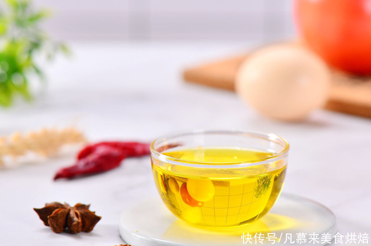 色拉油、调和油有什么区别？盘点25种食用油大全，哪种比较好吃