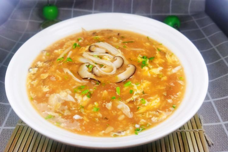 这三种食材煮汤，暖心暖胃，吃的好也不担心长胖，家家户户吃得起