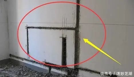 水电|水电装修万万不要开这么大的横槽,一不小心就埋下安全隐患!