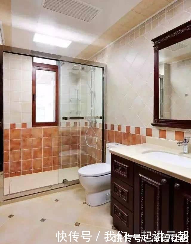 地砖|卫生间安装地漏时,地板瓷砖就该这样贴,下水速度超快