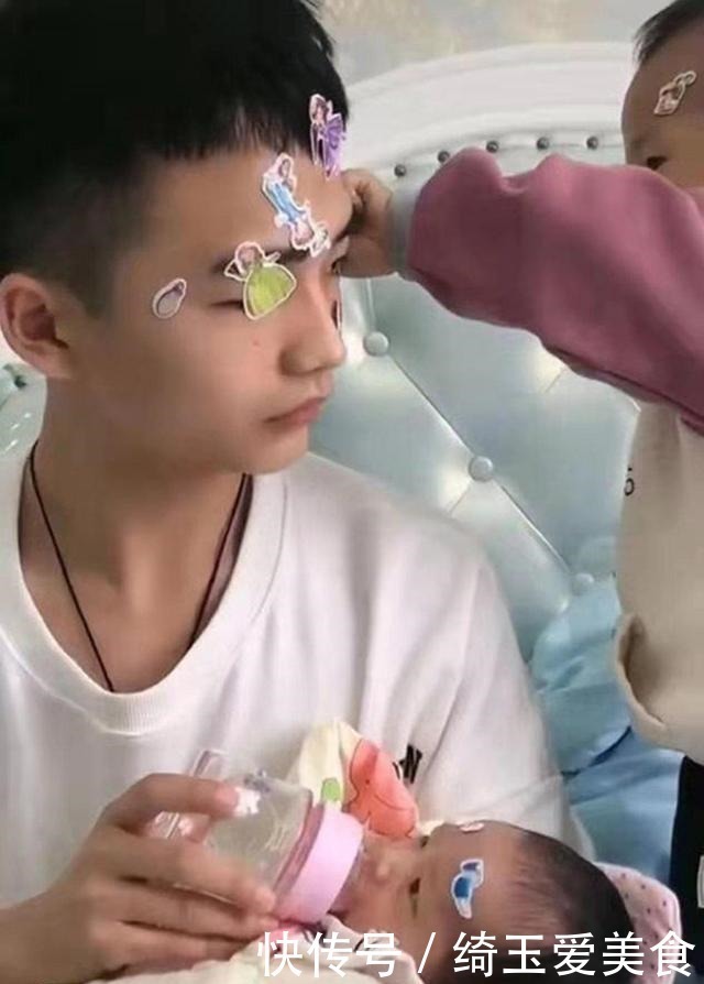 孩子|超年轻奶爸火了,被认为是哥哥,宝妈哭笑不得:这是我老公