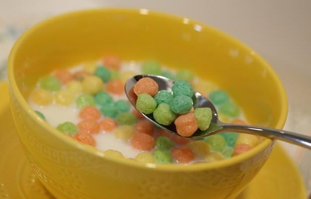 苦瓜泡水|血糖高的人，少吃3种食物！控制好血糖，谨记喝3水，动3处