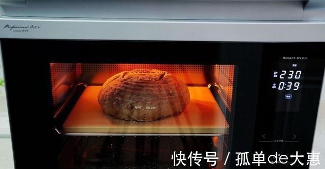 高纤|甜面包吃腻了，试试这款无油无糖的高纤面包吧！外脆内软越嚼越香