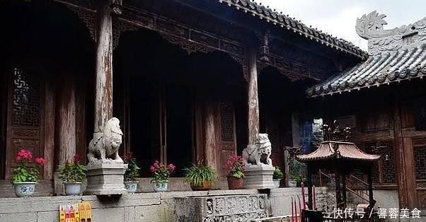 中国一建在悬崖的古寺，长得像城堡，却悬浮半空400年屹立不倒