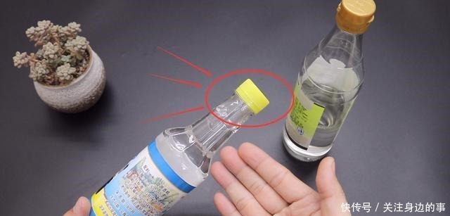 白醋上有这几个字,别再买了,买来也别用,看告诉家里人!