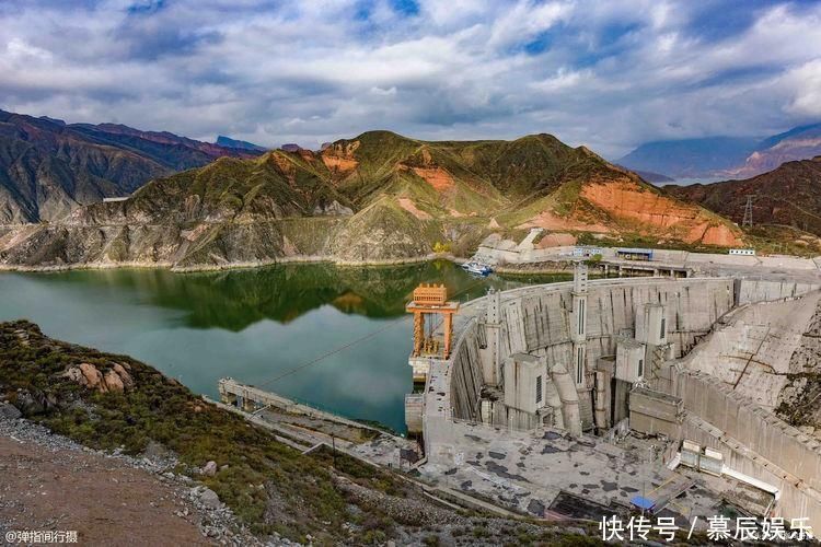 美景|西北第二大水电站，修建在黄河上游，坐拥美如仙境般的美景