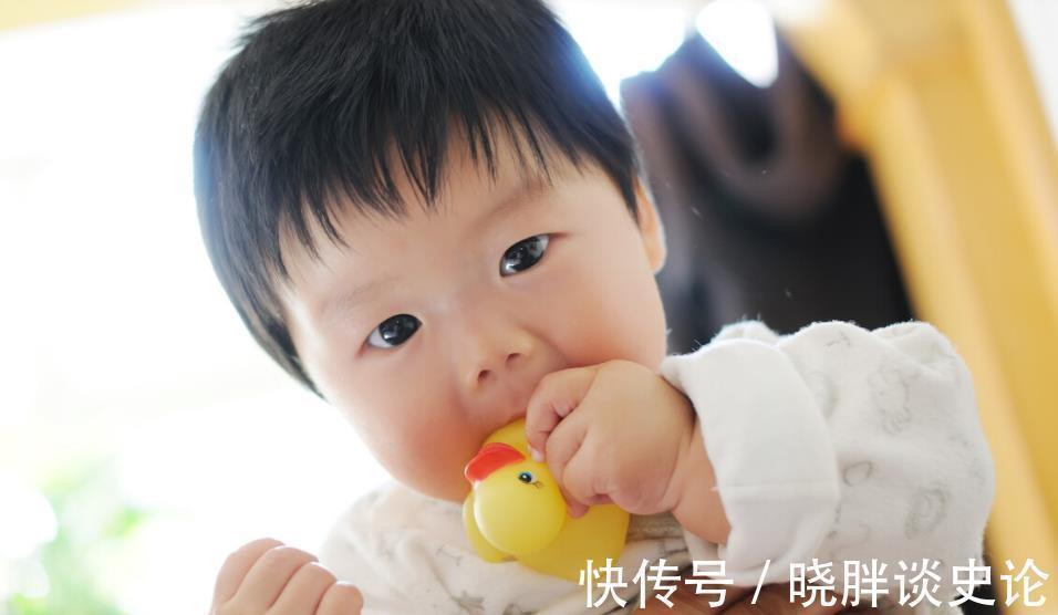 膳食纤维|宝宝便秘了怎么办?你还在傻傻地给宝宝吃香蕉吗?